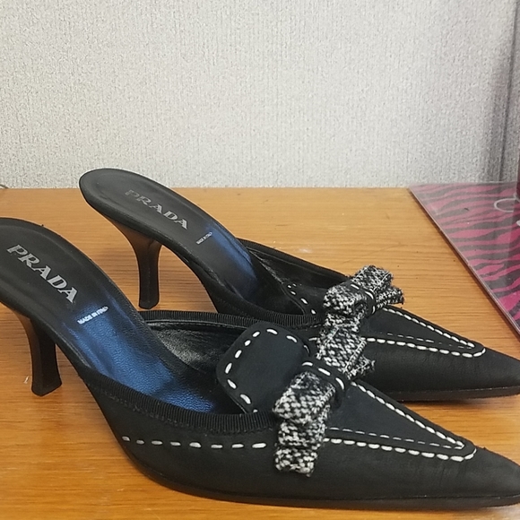 Prada black suede with white top stitch mule - Picture 1 of 5